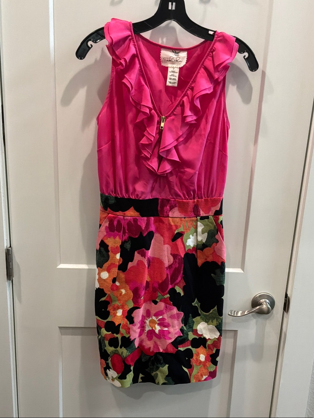 Anthropologie Tabitha 2 Hot Pink Ruffle Bodice Floral Print Mini Dress Pockets